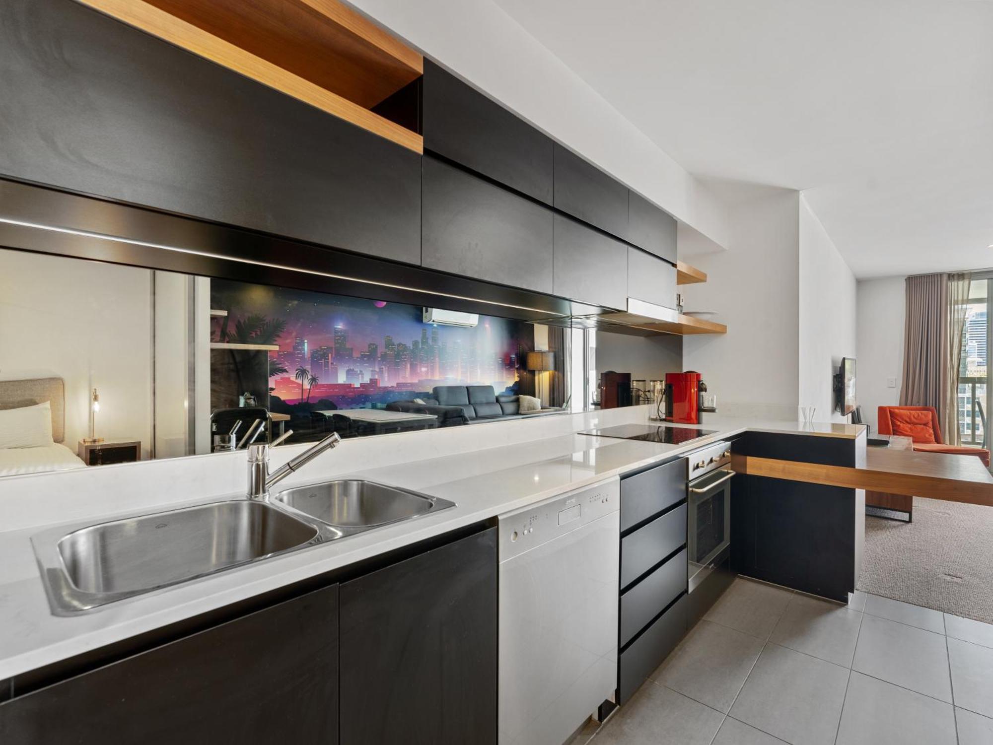 Discover Urban Bliss In Our 1-Bedroom King Bed Apartment! City Views And Cultural Gems بريزبين المظهر الخارجي الصورة